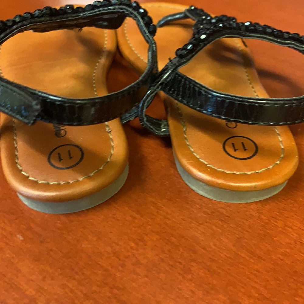 🖤 💎 Sandals 💎 🖤 - Picture 2 of 5